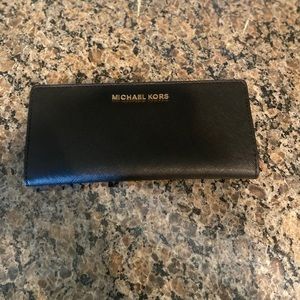 Michael Kors Jet Set Travel Flat Slim Bifold